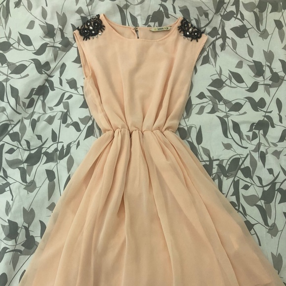 Pink dress w/ black beaded design on shoulders - Picture 3 of 7